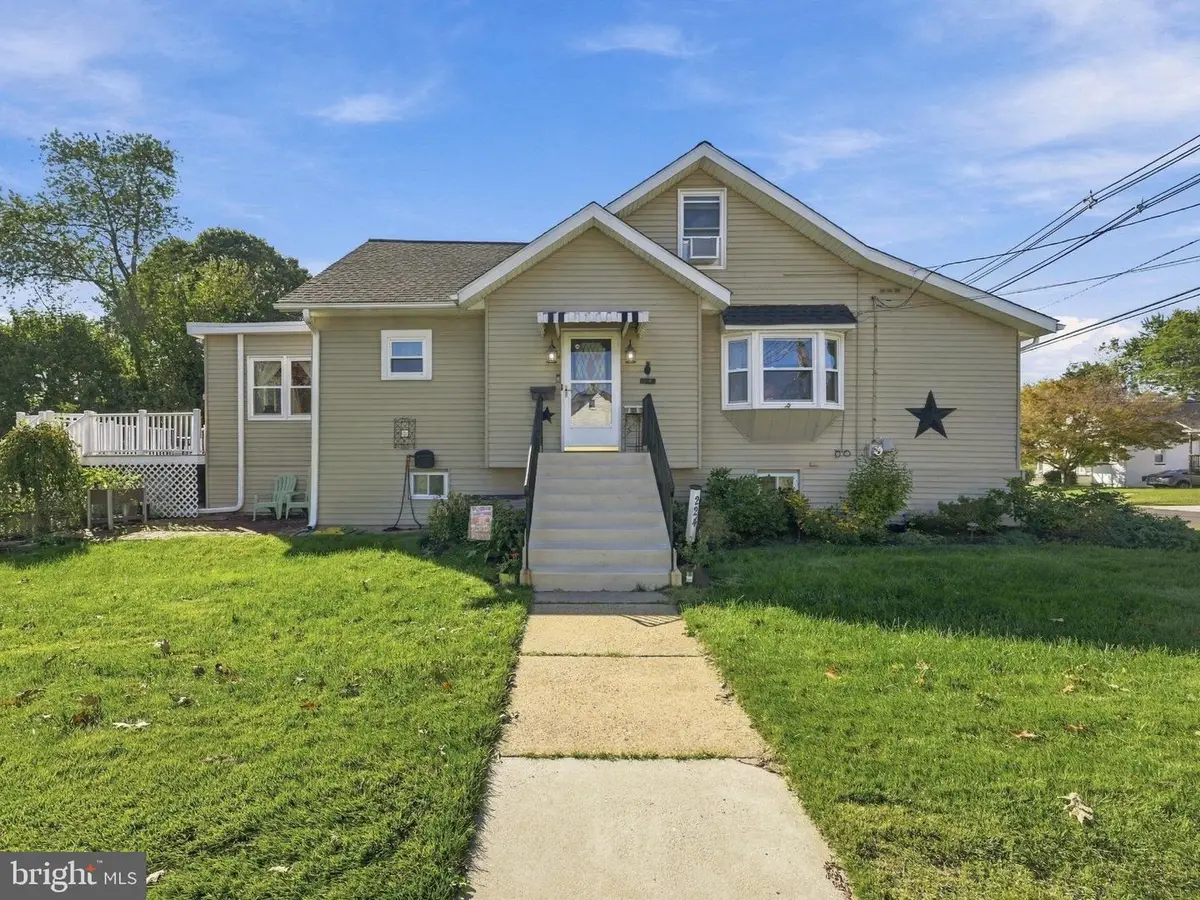 224 E Linwood Ave, Maple Shade, NJ 08052 - #1