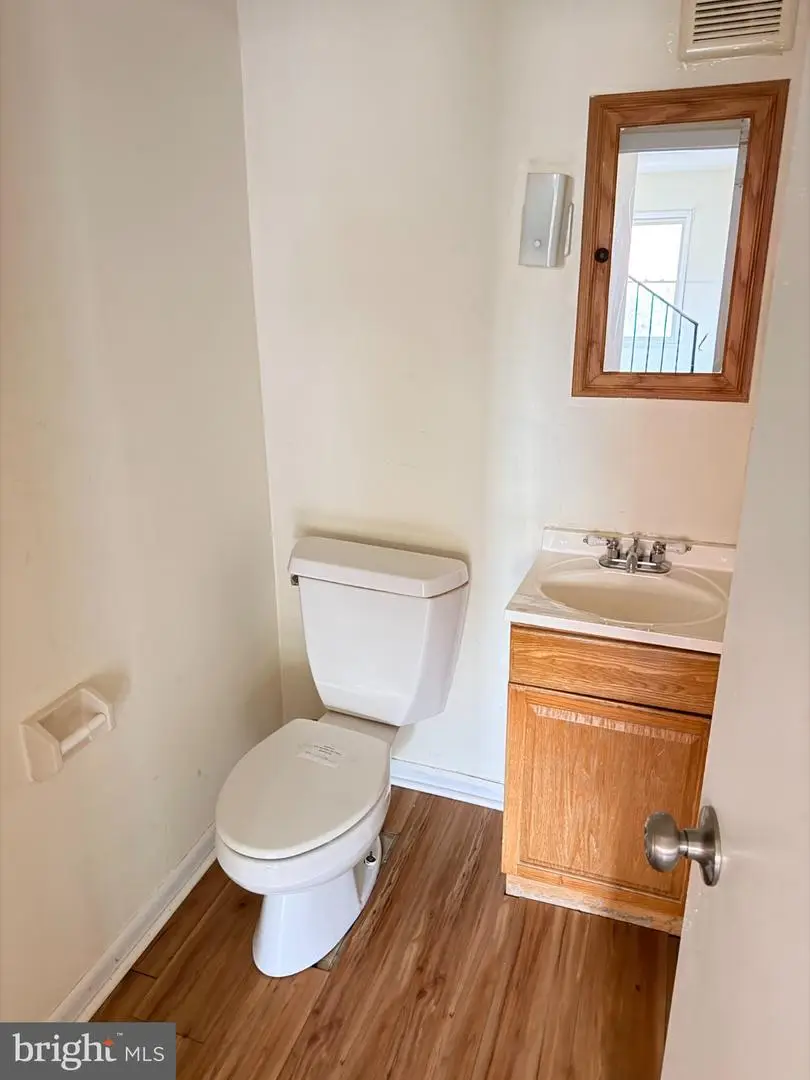 328 Saint Mary St, Burlington, NJ 08016 - #3