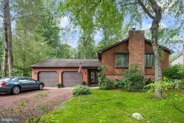 2 Chelsea Ct, MARLTON, NJ 08053