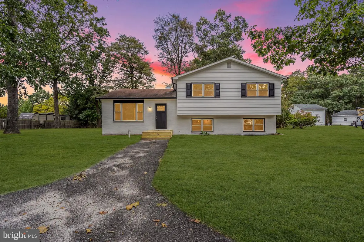 408 New Rd, Southampton, NJ 08088 - #1