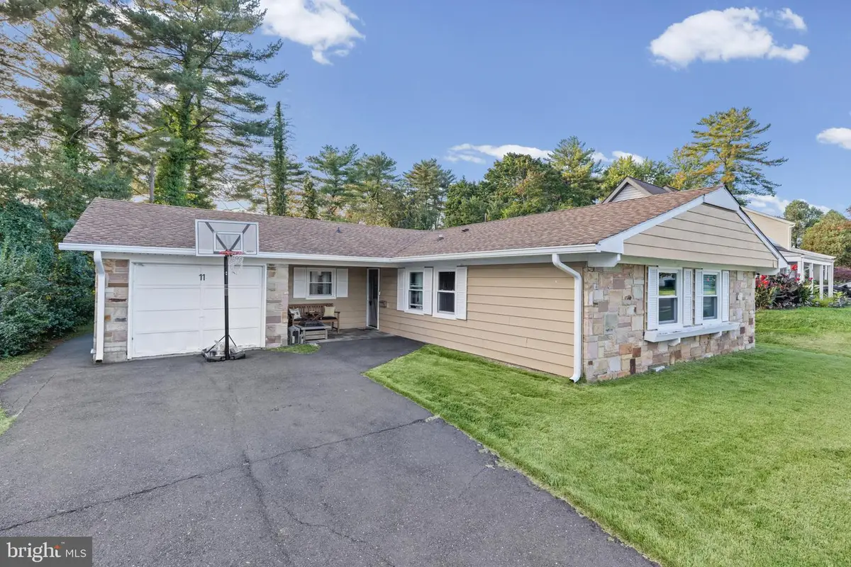 11 Hasting Ln, Willingboro, NJ 08046 - #1