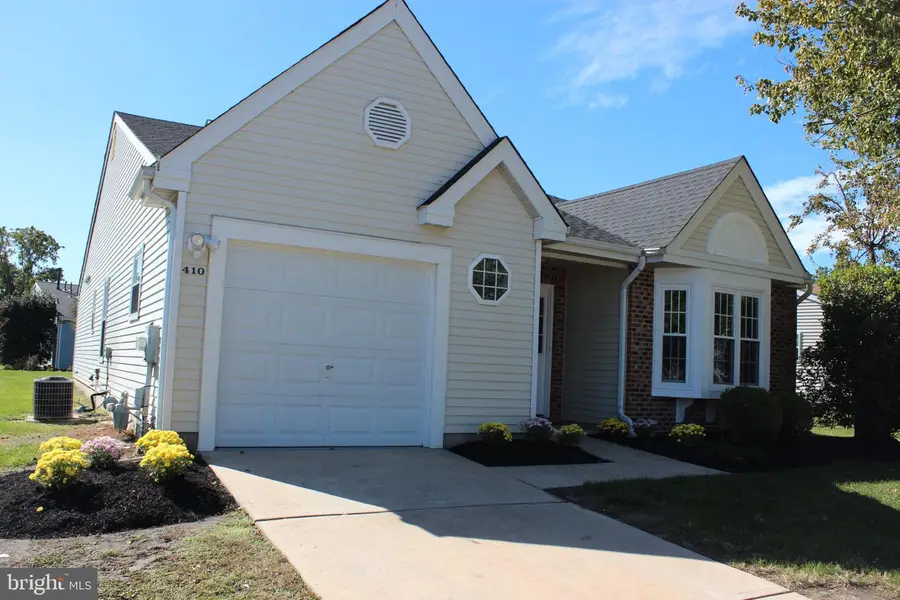 410 Elderberry Ct, Mount Laurel, NJ 08054 - #3
