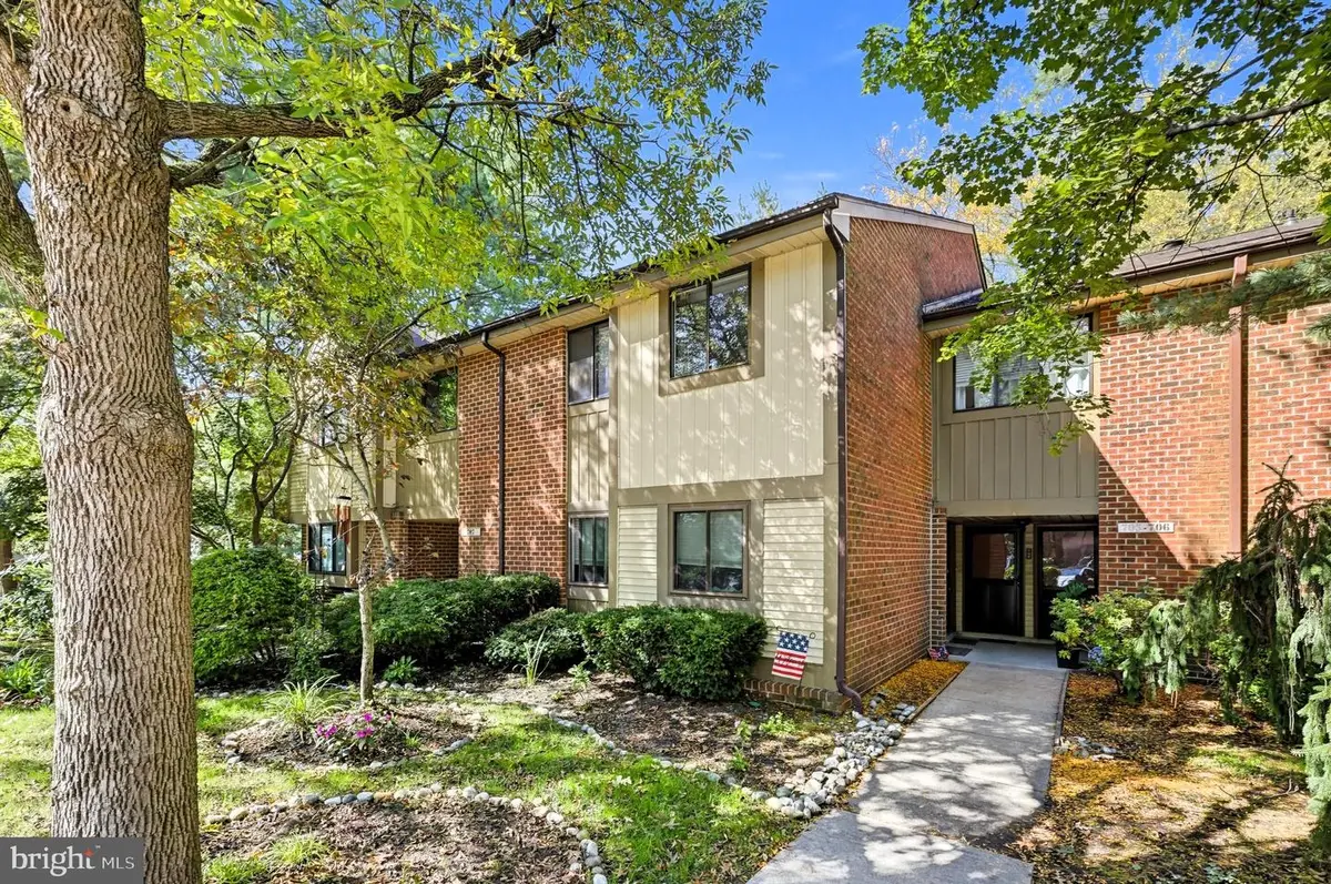 706 Cypress Point Cir #b, Mount Laurel, NJ 08054 - #1