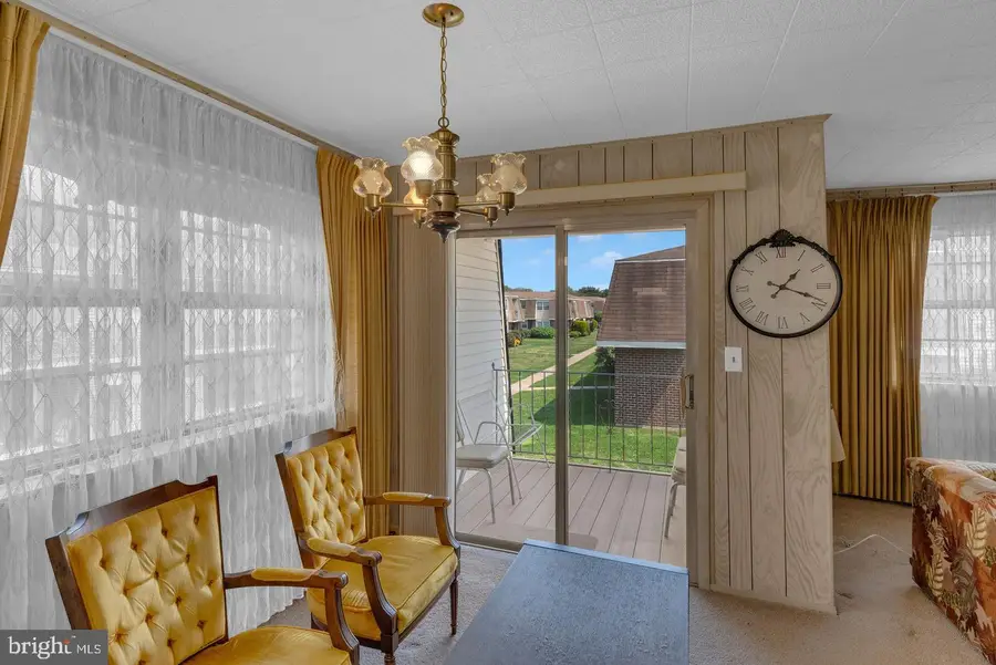 7 Florence Tollgate Pl #unit 7, Florence, NJ 08518 - #3