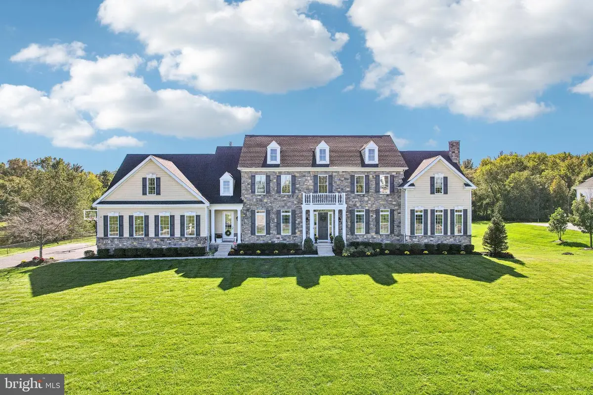 2 Zelkova Run Rd, Moorestown, NJ 08057 - #1