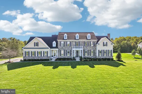 2 Zelkova Run Rd, MOORESTOWN, NJ 08057