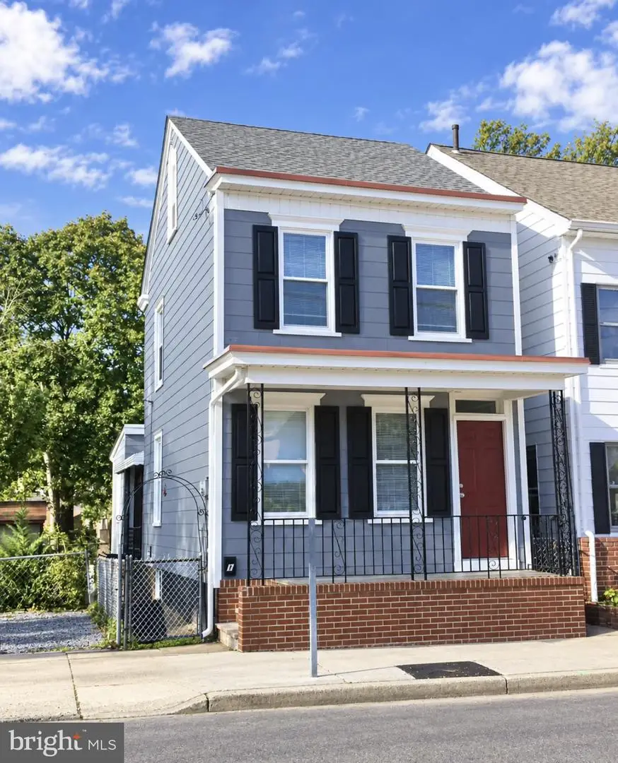 1 Elizabeth St, Bordentown, NJ 08505 - #1