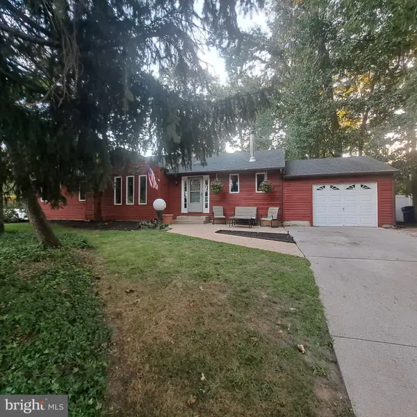 418 Chestnut St, DELRAN, NJ 08075