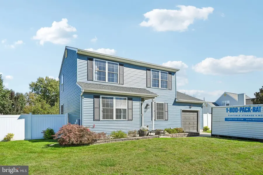 3 Grayson Pl, Burlington, NJ 08016 - #3