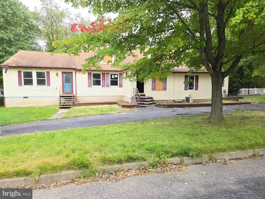 9 Marc Ln, Wrightstown, NJ 08562 - #2