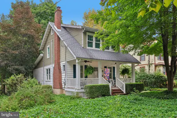 411 W 3rd St, MOORESTOWN, NJ 08057