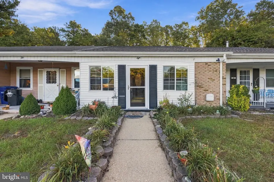 8 Kingston Way, Leisuretowne, NJ 08088 - #2