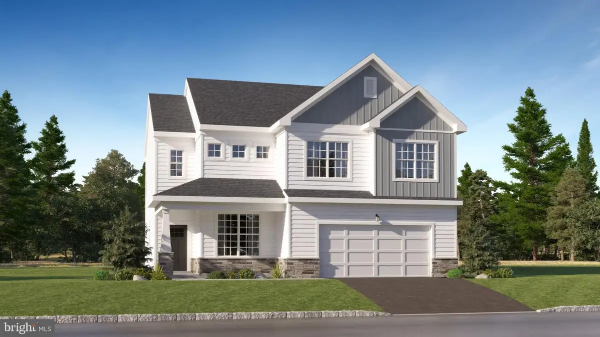 21 Turgyan Dr, Bordentown, NJ 08505 - #1