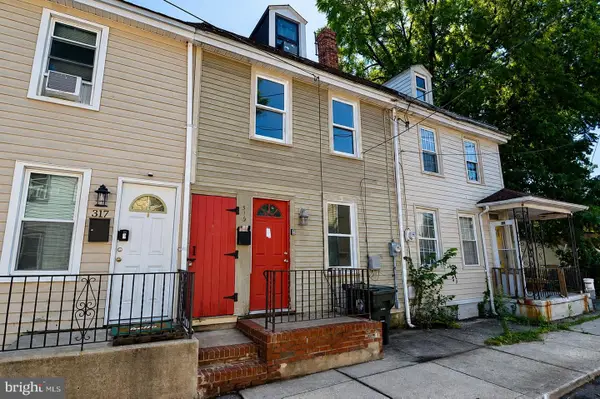 319 York St, BURLINGTON, NJ 08016