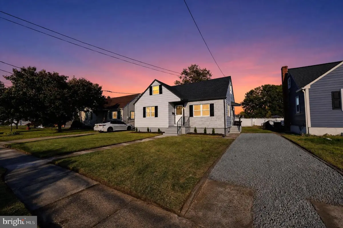 60 N Chester Ave, Riverside, NJ 08075 - #1
