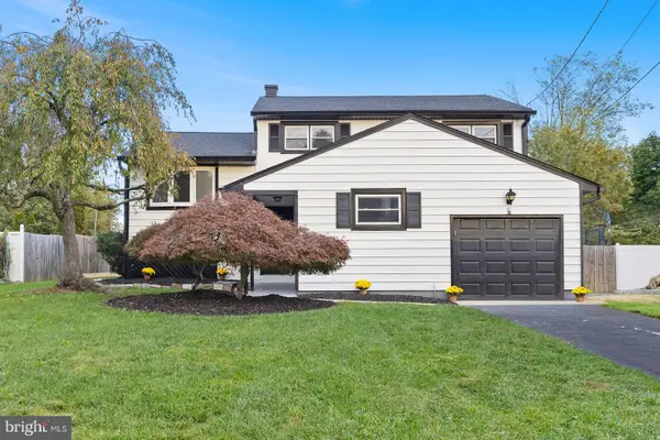 9 Thorntown Ln, BORDENTOWN, NJ 08505