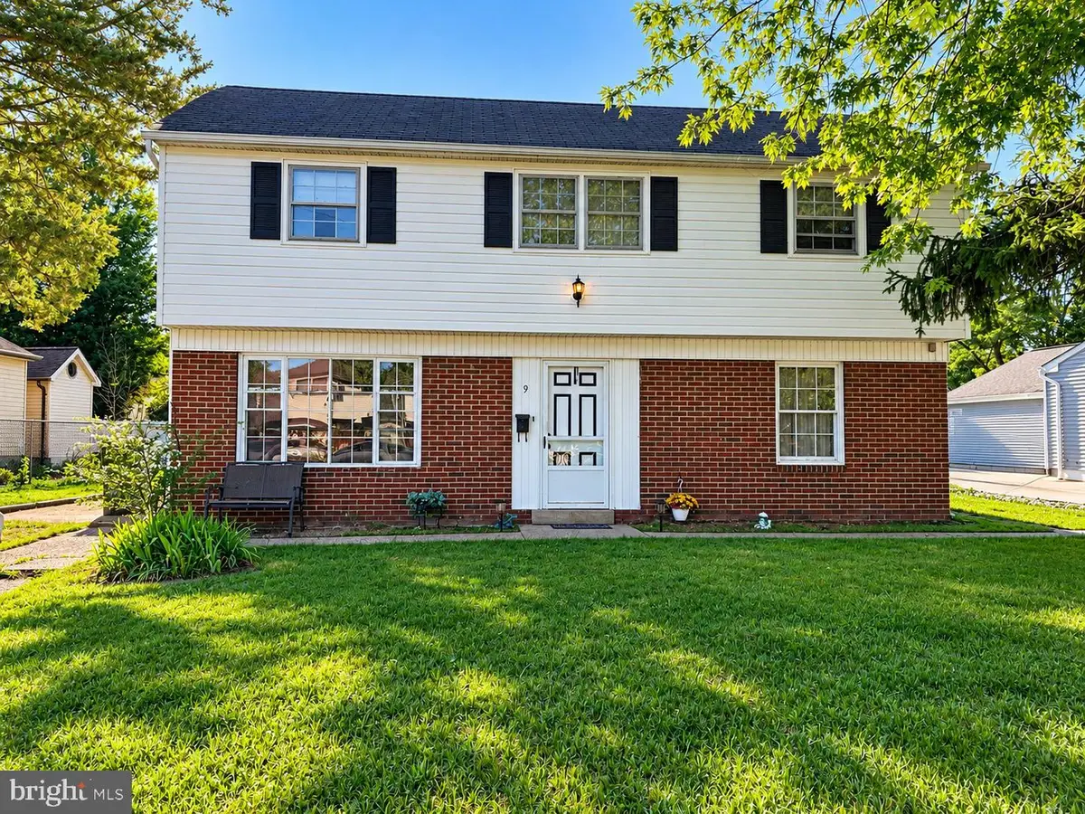 9 Briarcliff Rd, Marlton, NJ 08053 - #1