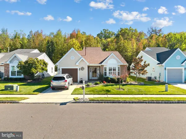 112 Peppergrass Dr S, MOUNT LAUREL, NJ 08054