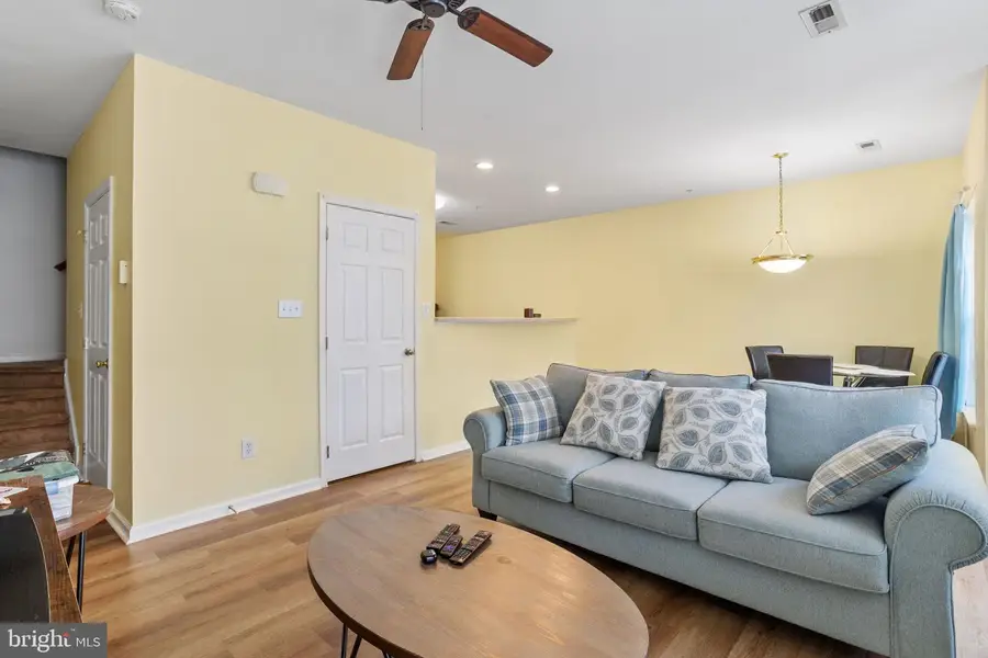 19 Fox Ct, Delanco, NJ 08075 - #3