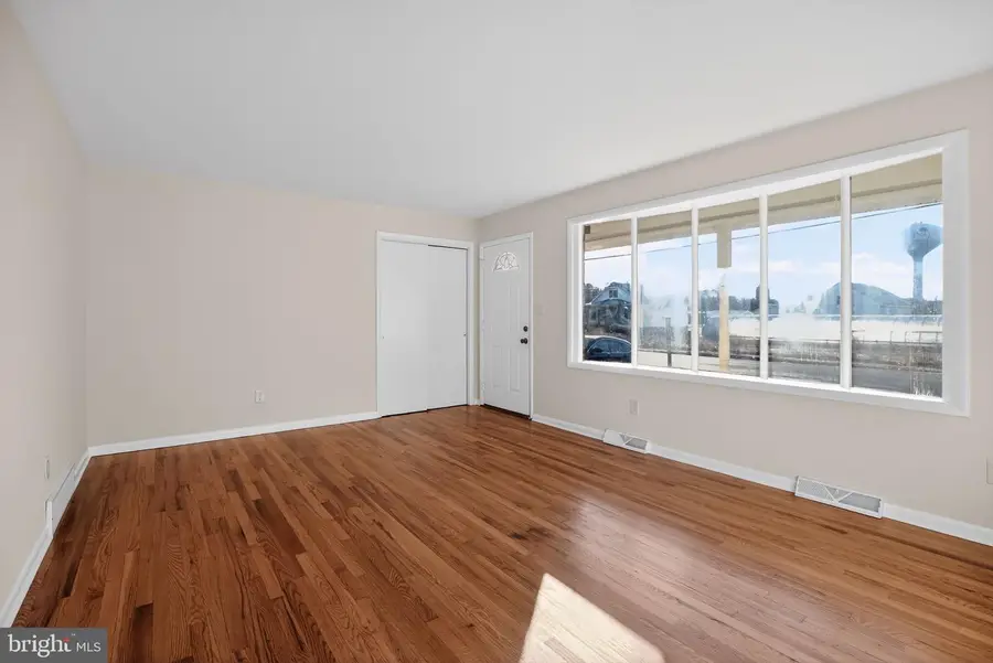 462 E Elmer Rd, Vineland, NJ 08360 - #3