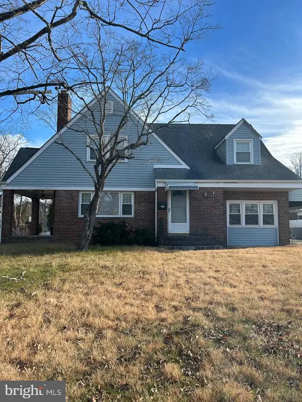 705 N 9th St, MILLVILLE, NJ 08332