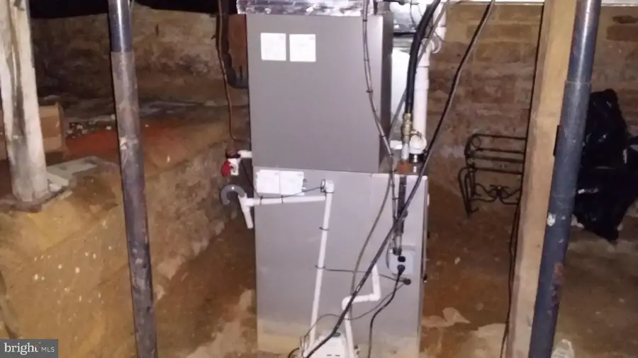 30 East Ave, Shiloh, NJ 08353 - Image #2