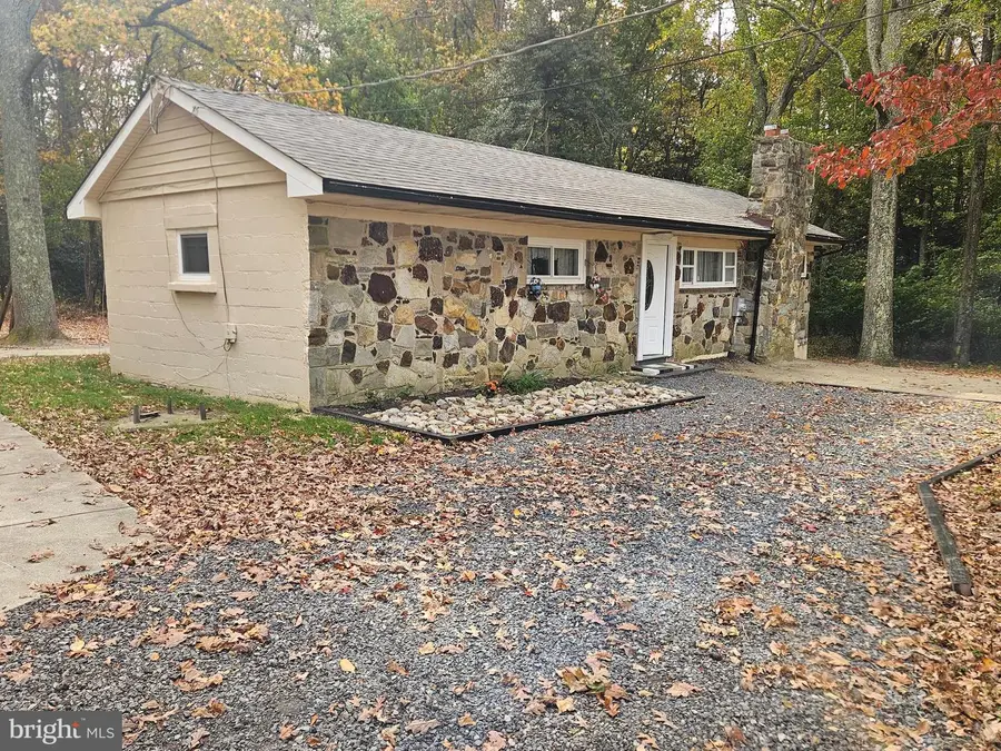 186 Schafer Ave, Cedarville, NJ 08311 - Image #3