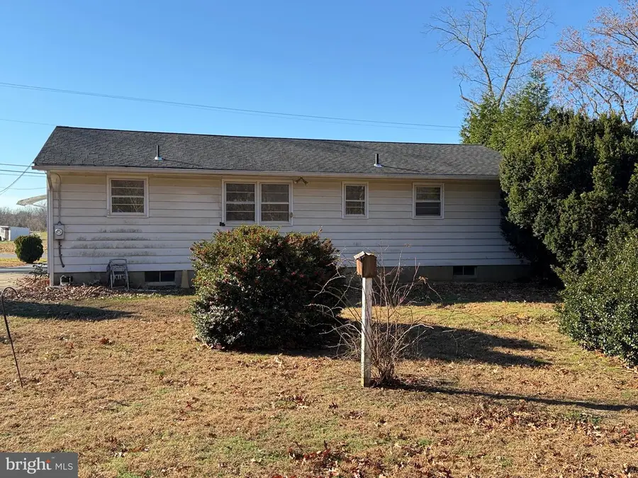 8202 W Buckshutem Rd, Millville, NJ 08332 - Image #3