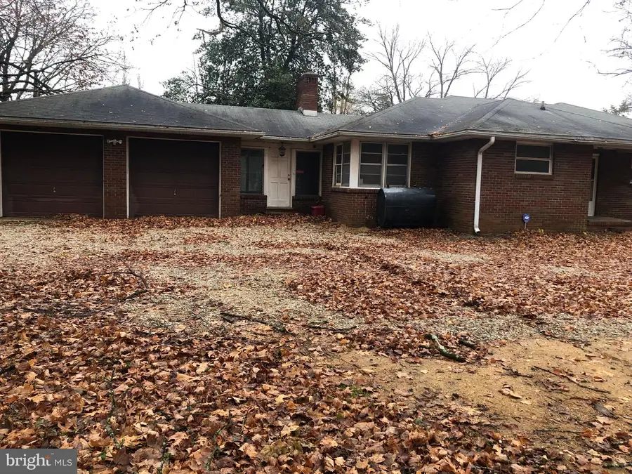 571 W Sherman Ave, Vineland, NJ 08360 - Image #2