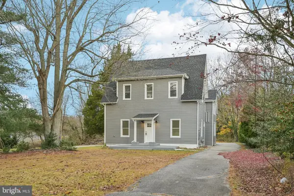 998 E Butler Ave, VINELAND, NJ 08361