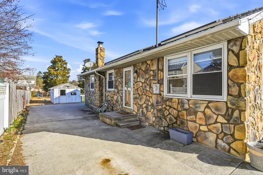 712 Cherry St, Millville, NJ 08332 - Image #3