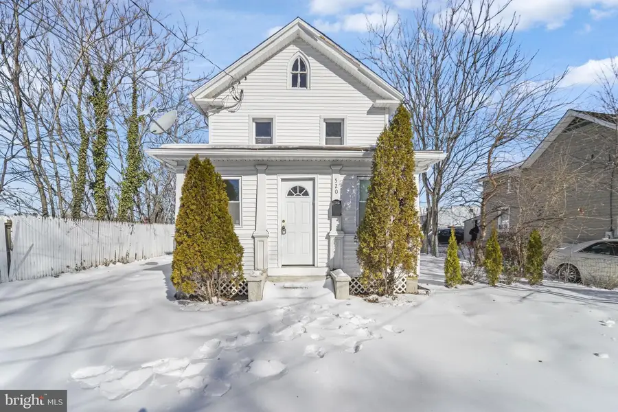 520 E Grape St, Vineland, NJ 08360 - #2