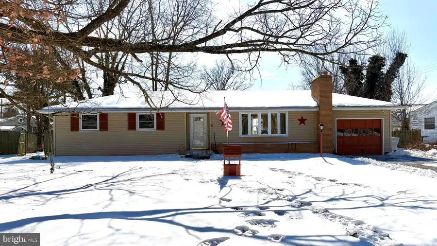 2263 Edgewood Dr, Vineland, NJ 08361 - #2