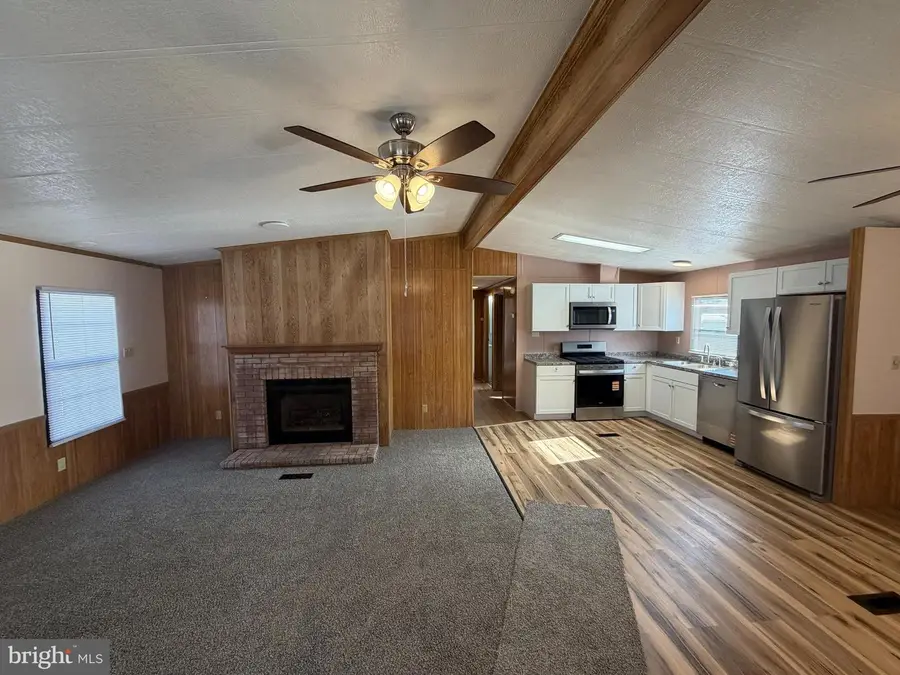 300 Silver Run Rd, Millville, NJ 08332 - Image #2