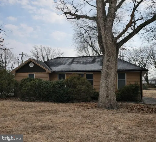 691 Fava Dr, VINELAND, NJ 08360