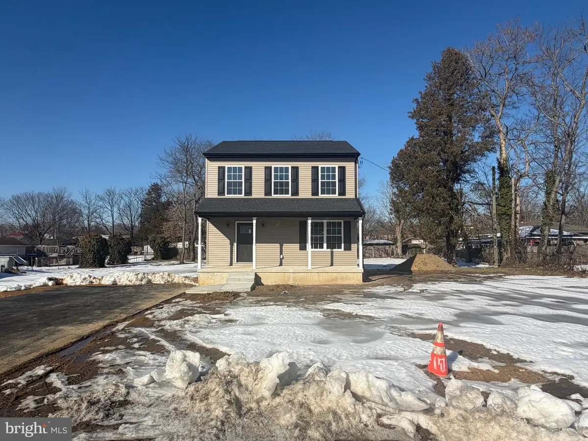 814 Catherine St, Vineland, NJ 08360 - #1