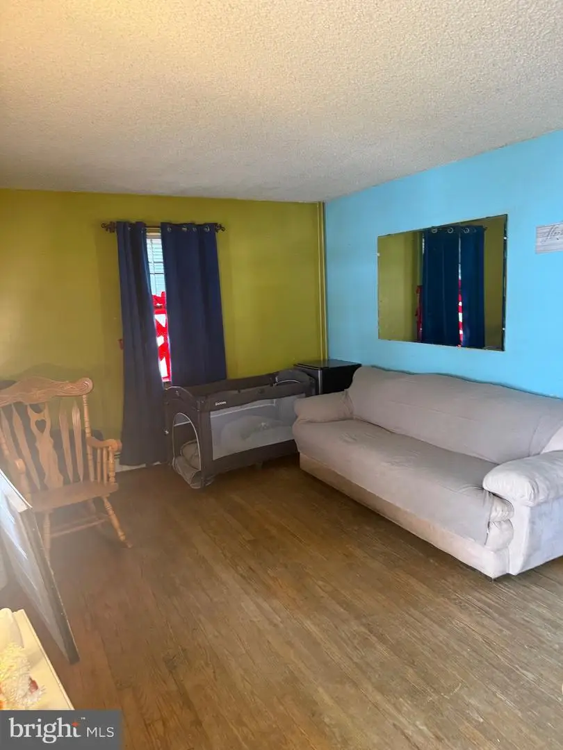 28 W Almond St, Vineland, NJ 08360 - #2