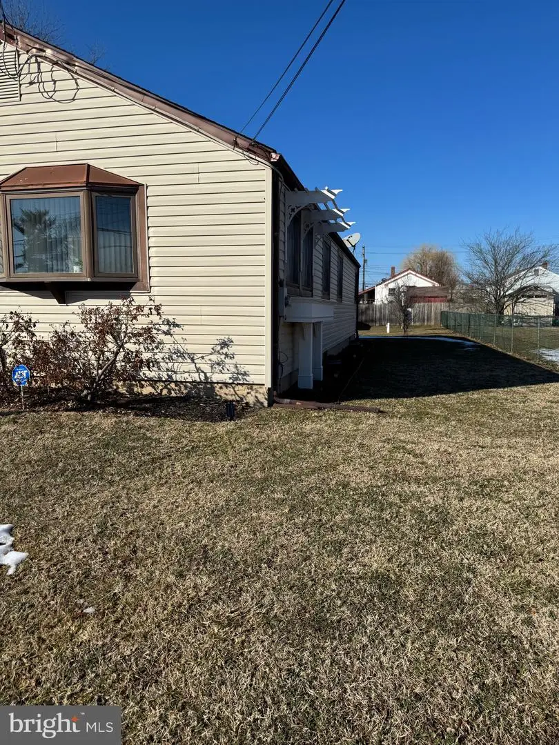 420 W Wood St, Vineland, NJ 08360 - #2