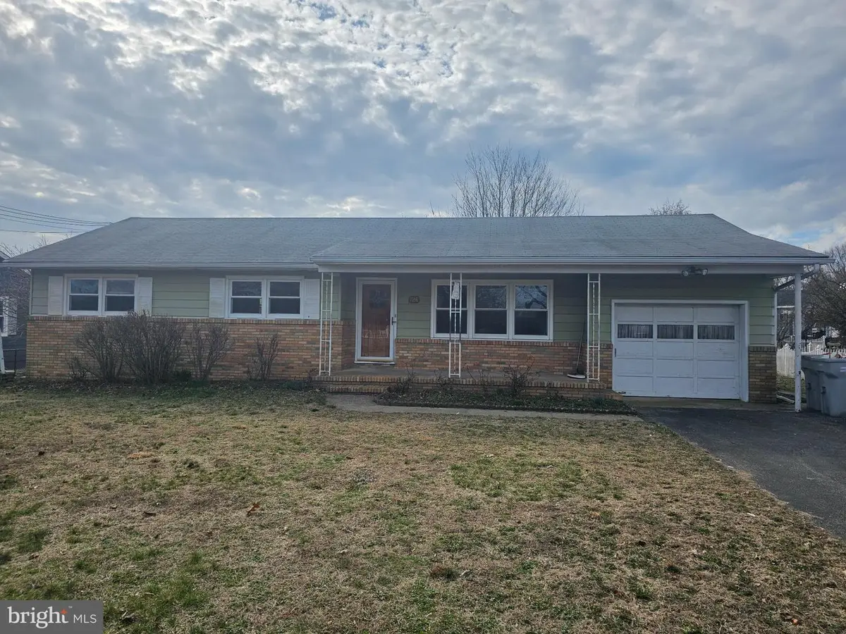 726 Allen Ave, Vineland, NJ 08360 - #1
