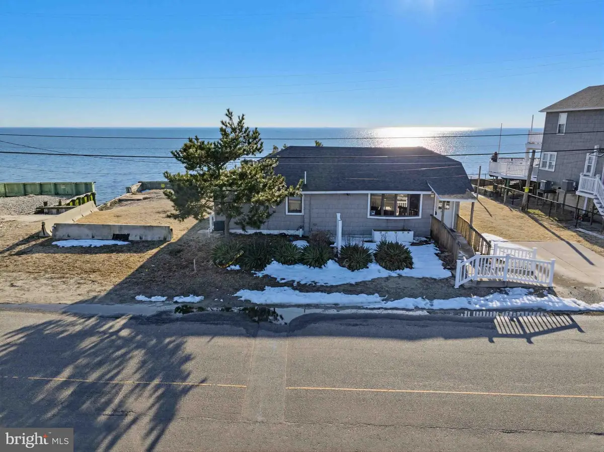 102 Delaware, Fortescue, NJ 08321 - #1
