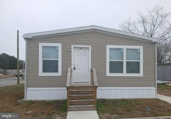 868 E Commerce St, Bridgeton, NJ 08302 - #1