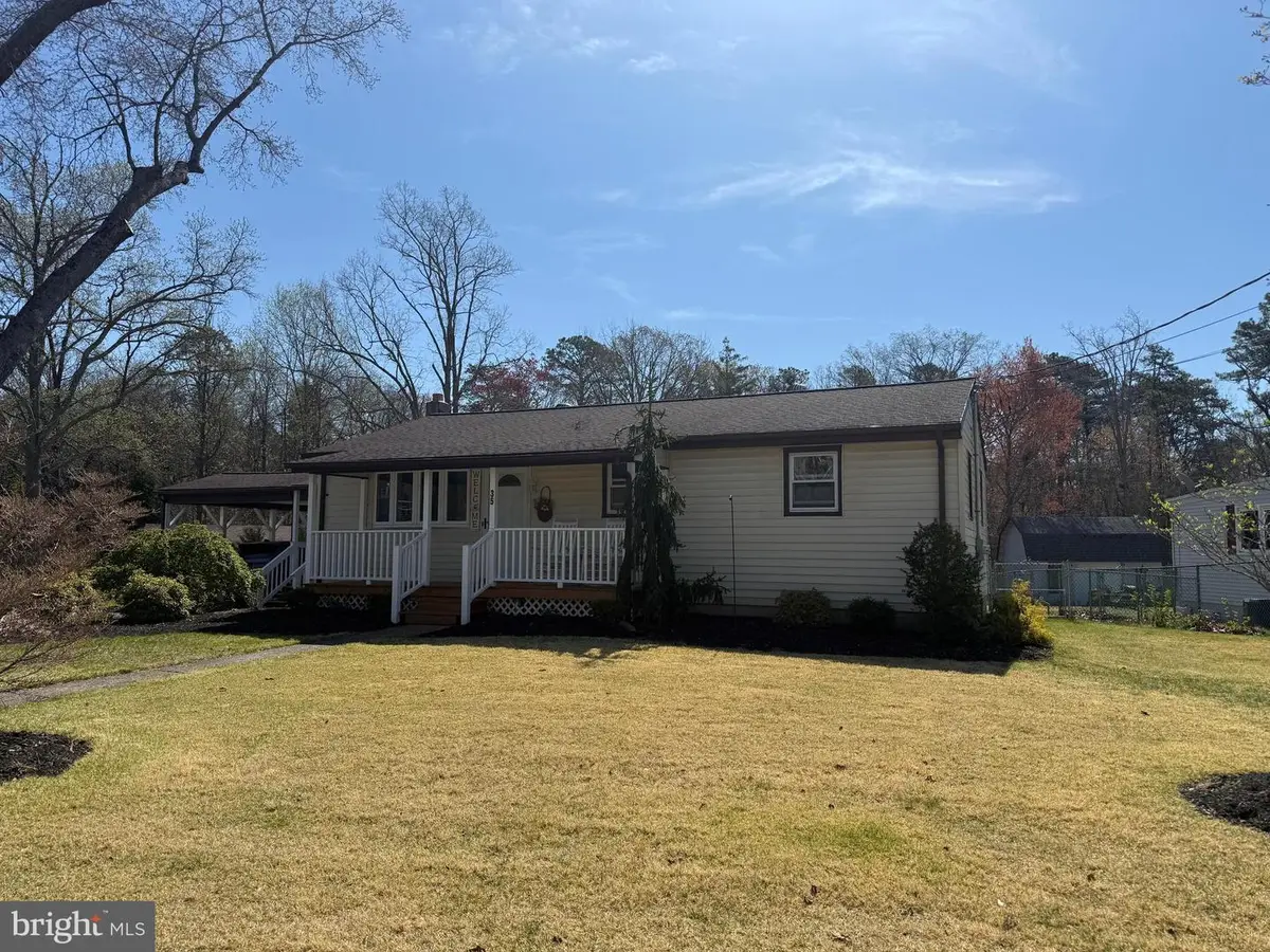 35 E Forest Glen Dr, Millville, NJ 08332 - #1