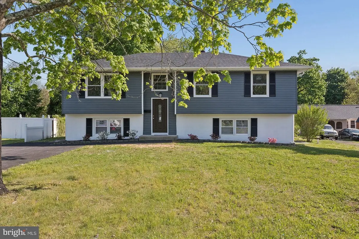 55 Avon Pl, Vineland, NJ 08360 - #1