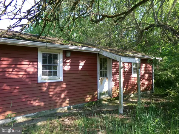 36 Mackeys Ln, LEESBURG, NJ 08327