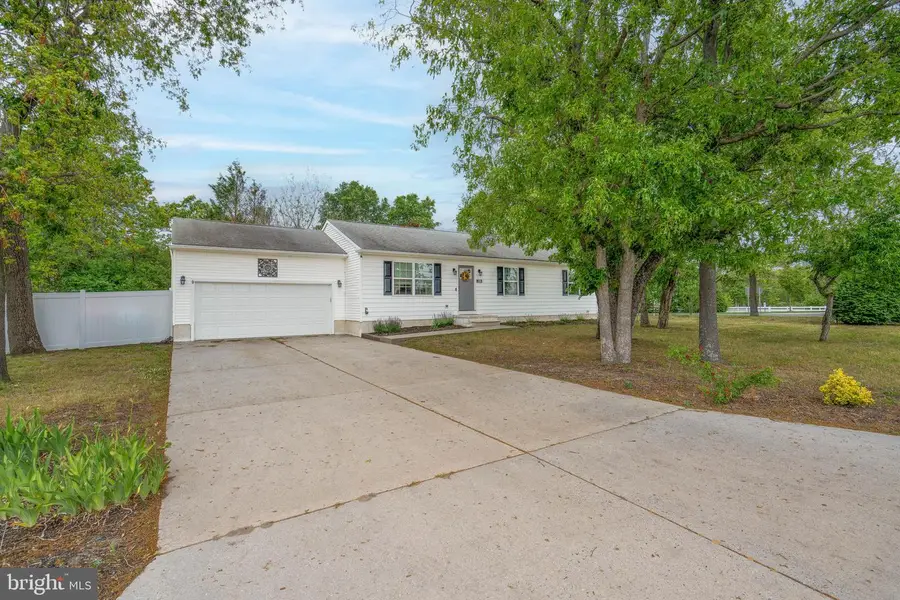 1100 Charles St, Vineland, NJ 08360 - #2