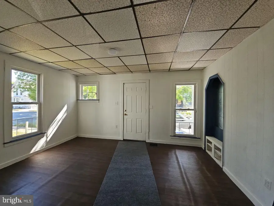 112 N 4th St N N, Millville, NJ 08332 - #3