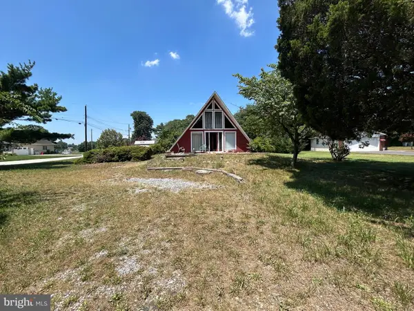 3766 S Lincoln Ave, VINELAND, NJ 08361