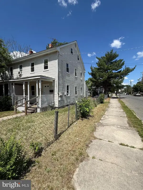 300 W Foundry St, MILLVILLE, NJ 08332