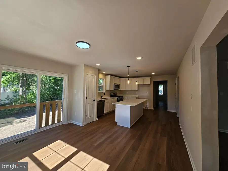 901 Irene St, Millville, NJ 08332 - #3