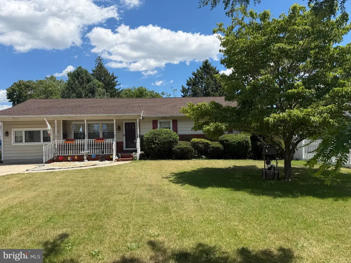 37 N Valley Ave, Vineland, NJ 08360 - #1